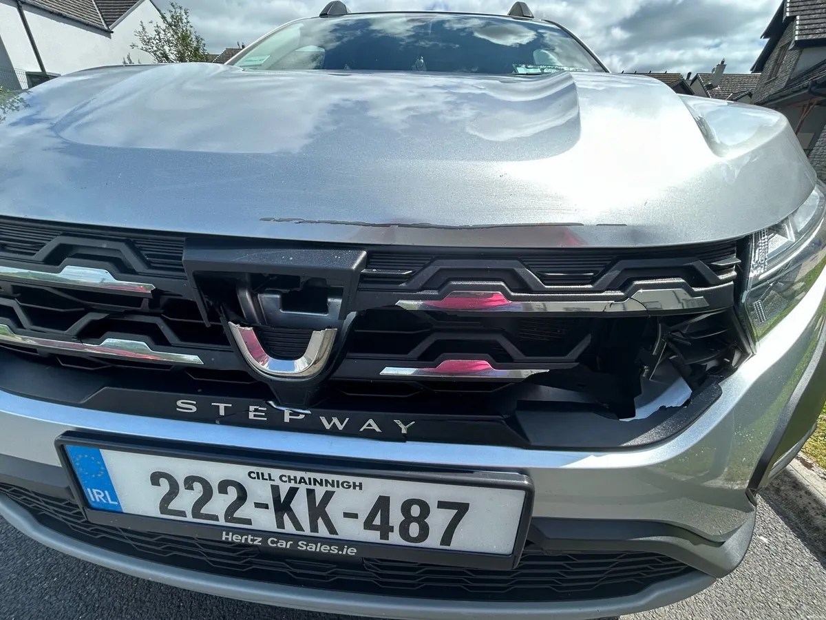 Car - Image 6