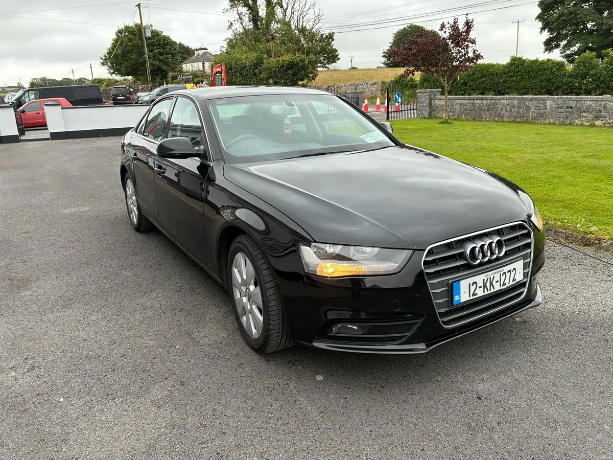 2012 audi a4 - Image 3