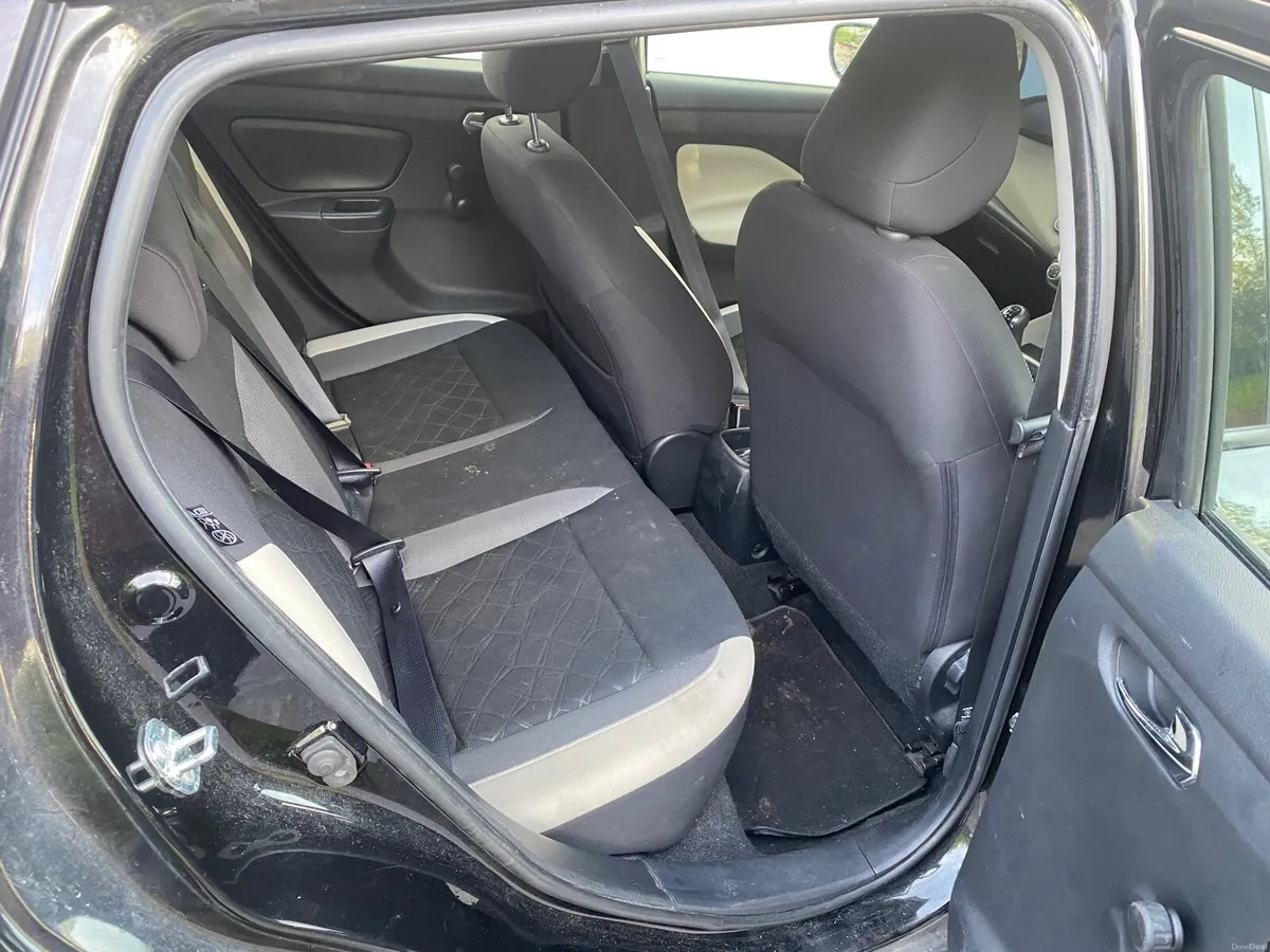 Nissan Micra 2018 very clean car!! - Image 6