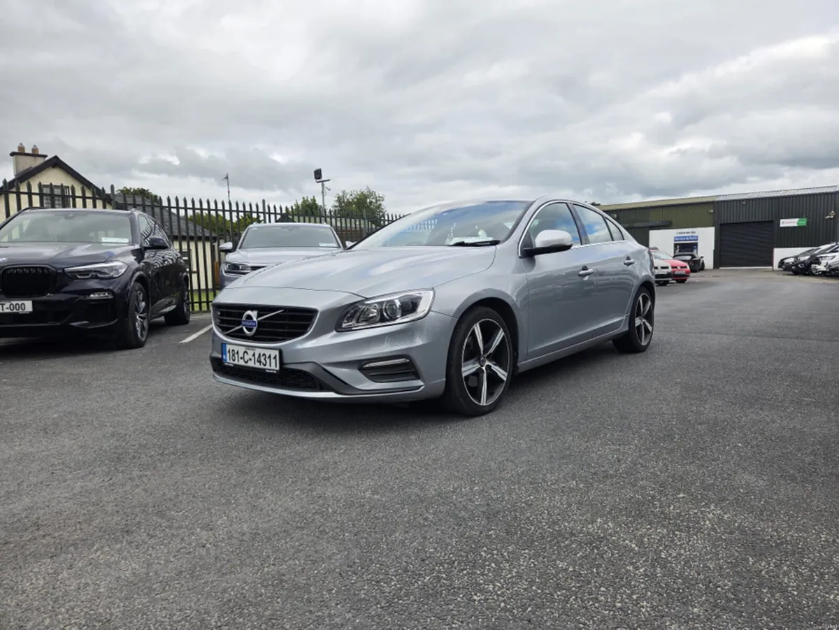 Volvo S60 D4 R-DESIGN LUXURY NAV 190BHP A AUTO - Image 3