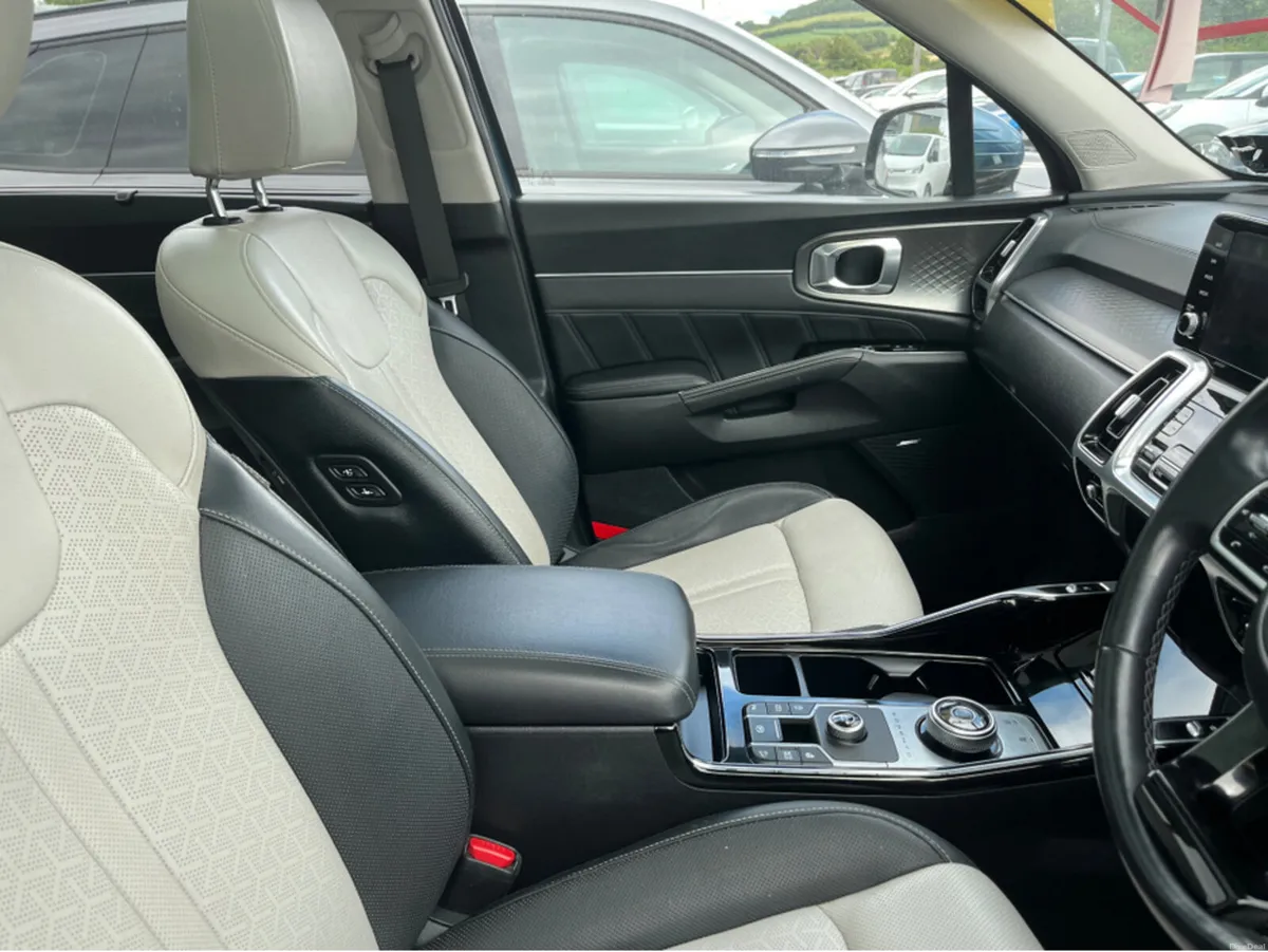 Kia Sorento K4 2WD 5DR AUTO AU - Image 3