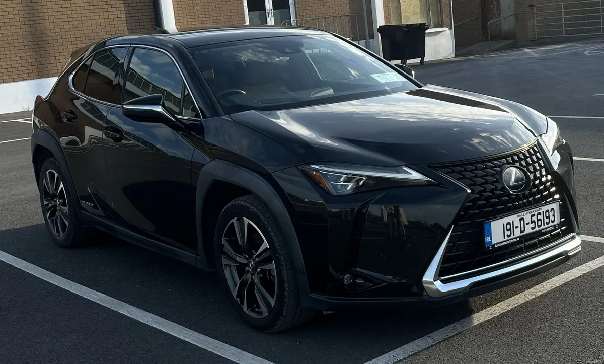 Lexus UX 2019 High Specs - Image 1