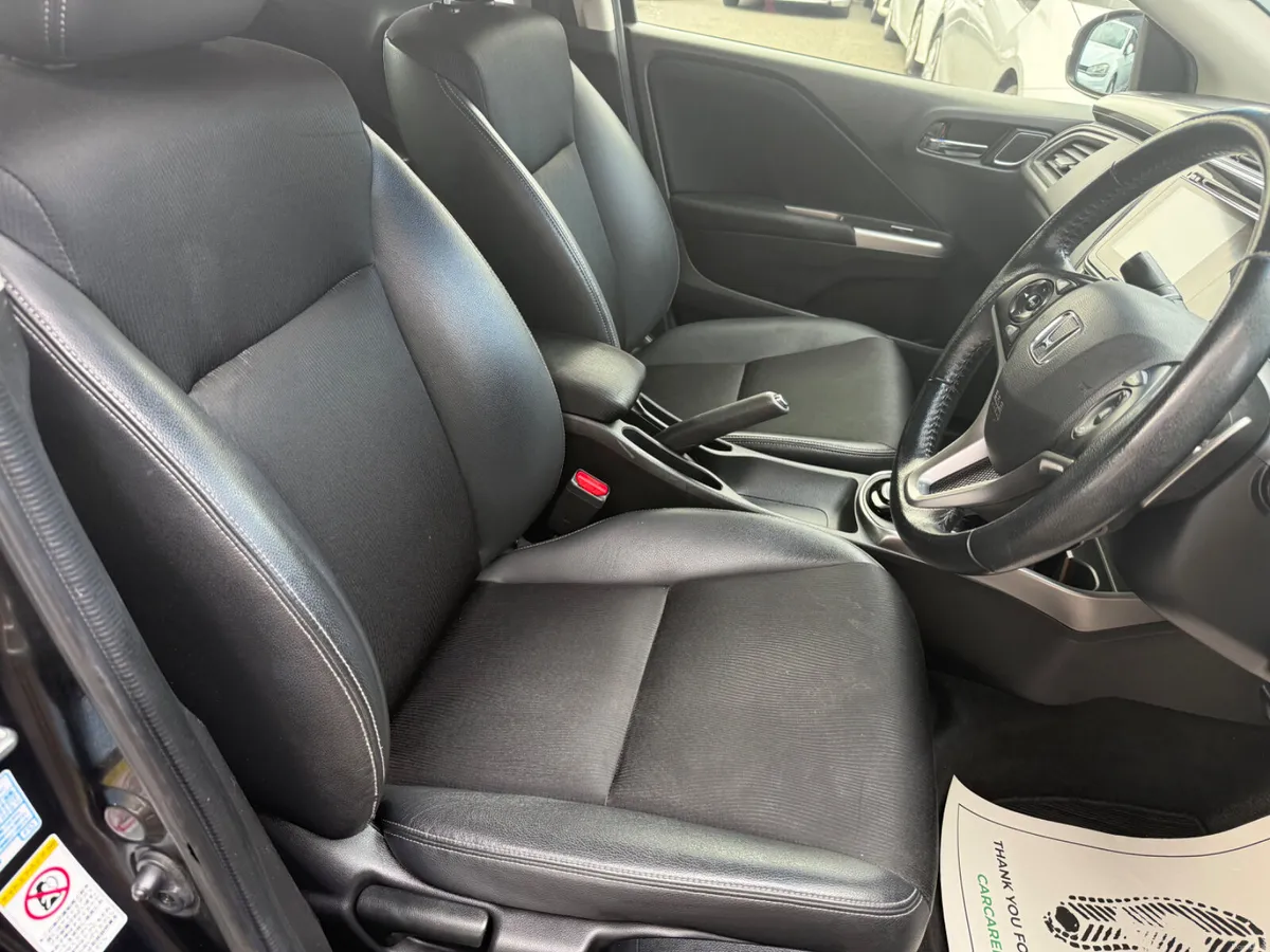 2015 Honda Grace 1.5 Hybrid Automatic - Image 4