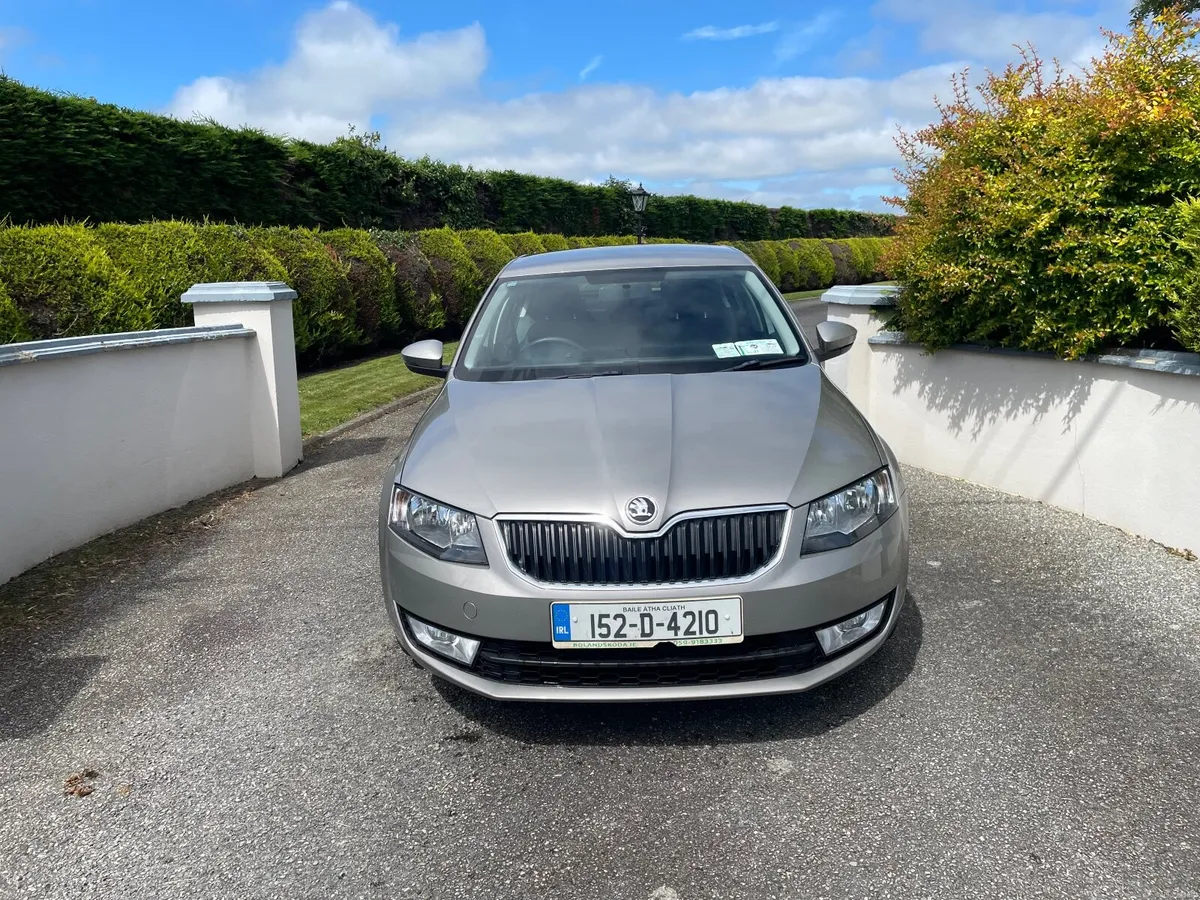 152 Skoda  Octavia  1.6 tdi 110 bhp Ambition - Image 2