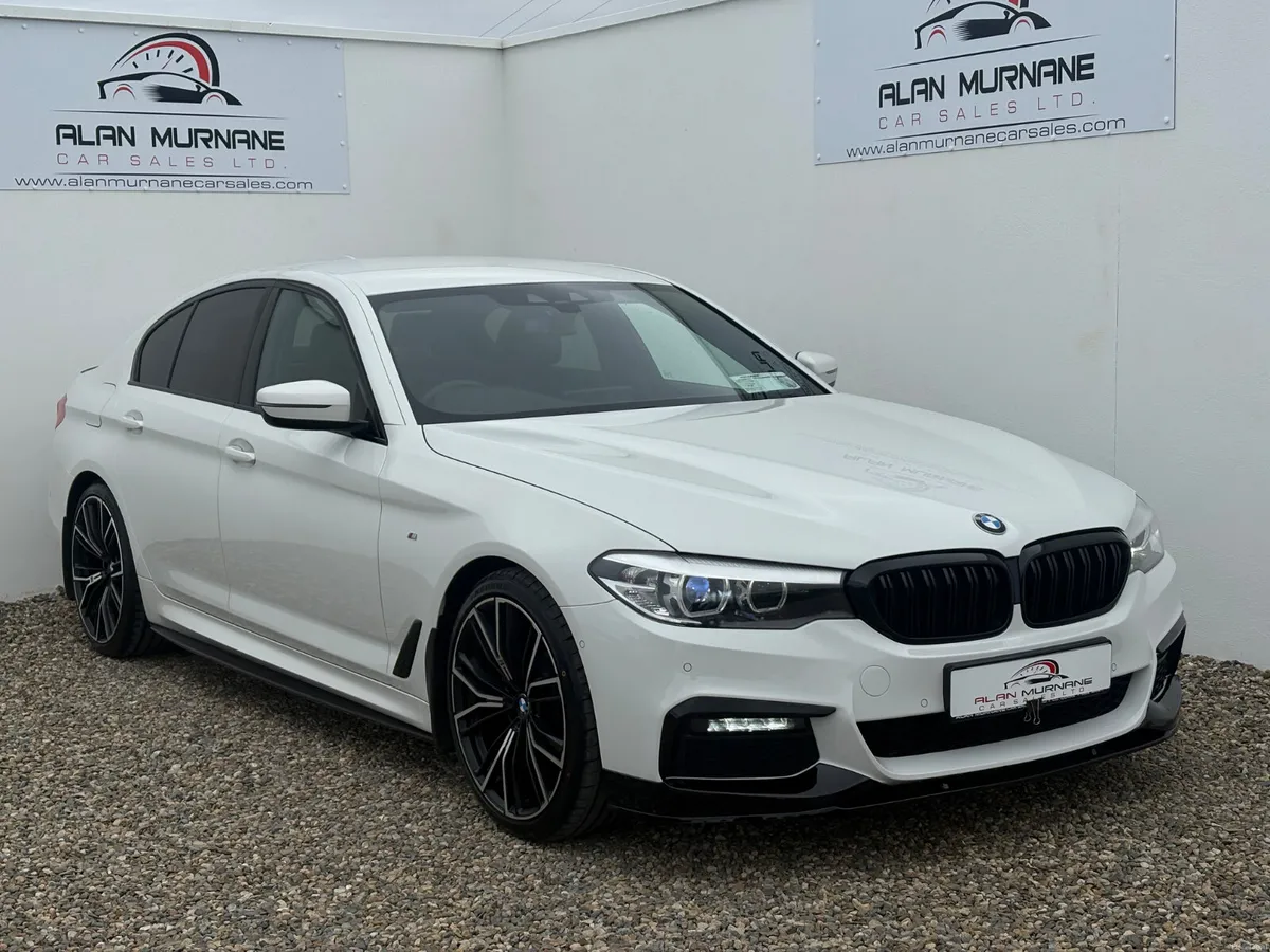 BMW 520D G30 M-SPORT 2019 * MINT* - Image 2