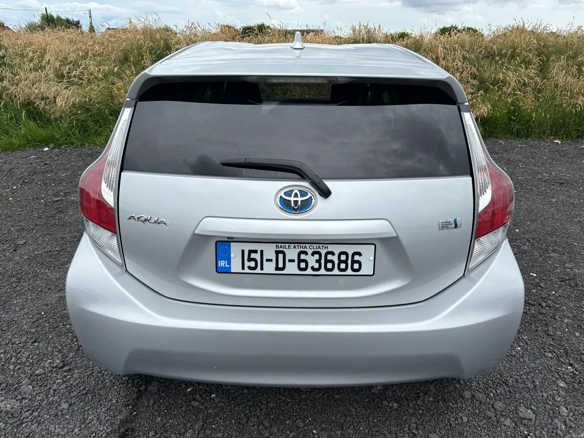 Toyota Aqua 1.5 Hybrid Push Start - Image 6