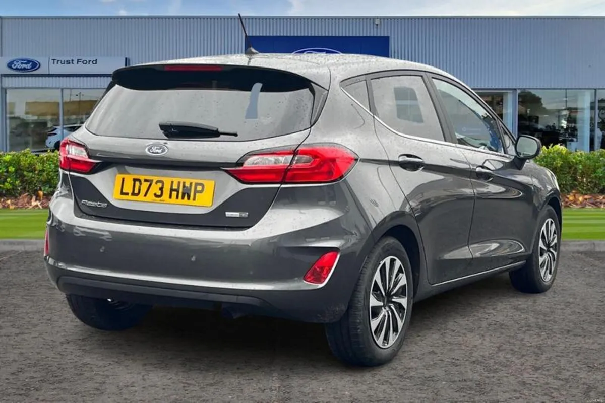 Ford Fiesta Titanium - Image 4