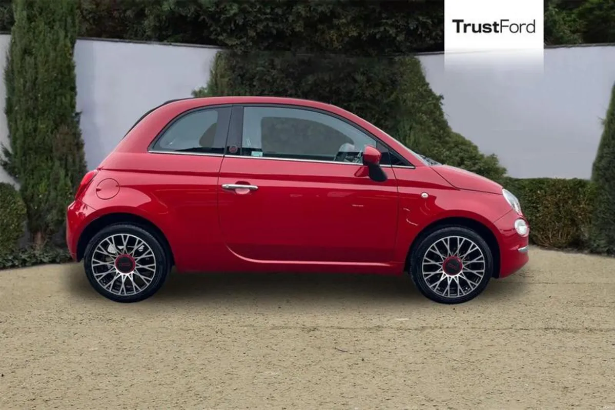 Fiat 500 Red - Image 3