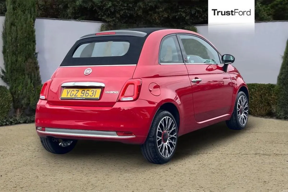 Fiat 500 Red - Image 4