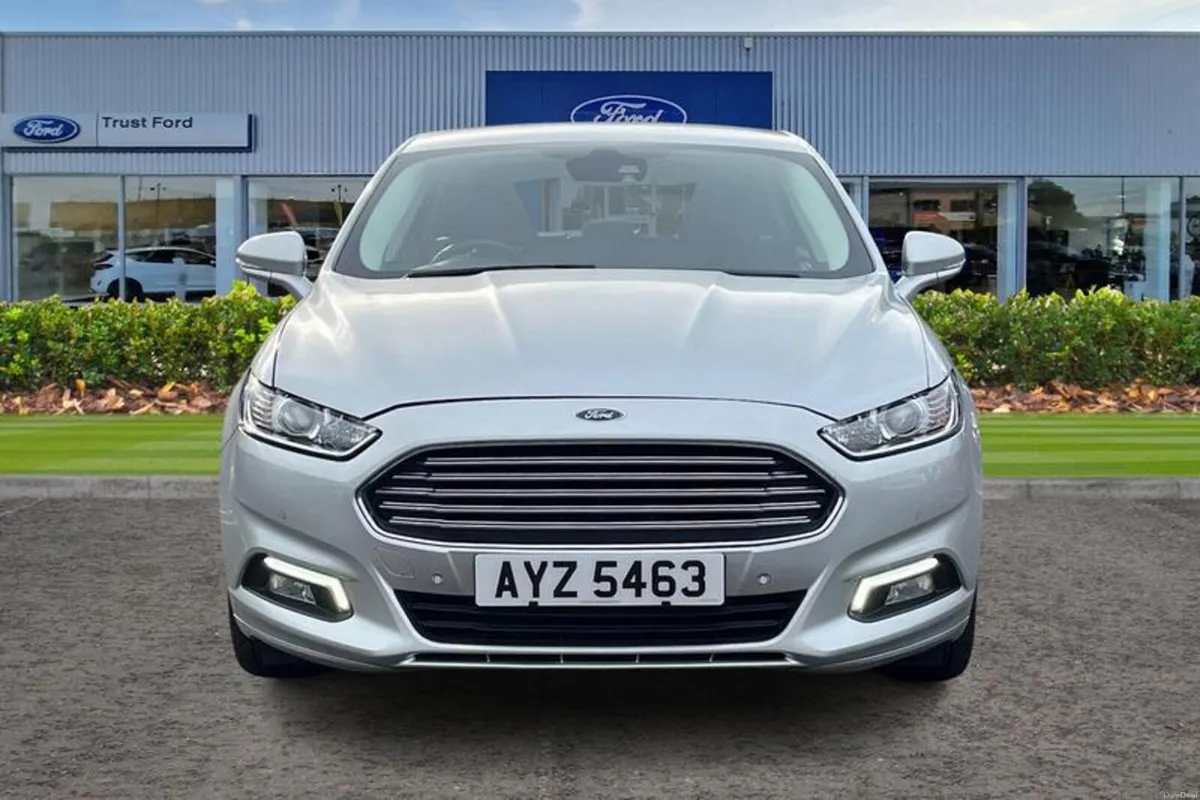 Ford Mondeo 2.0 TDCi Zetec Edition 5dr Powershift - Image 6