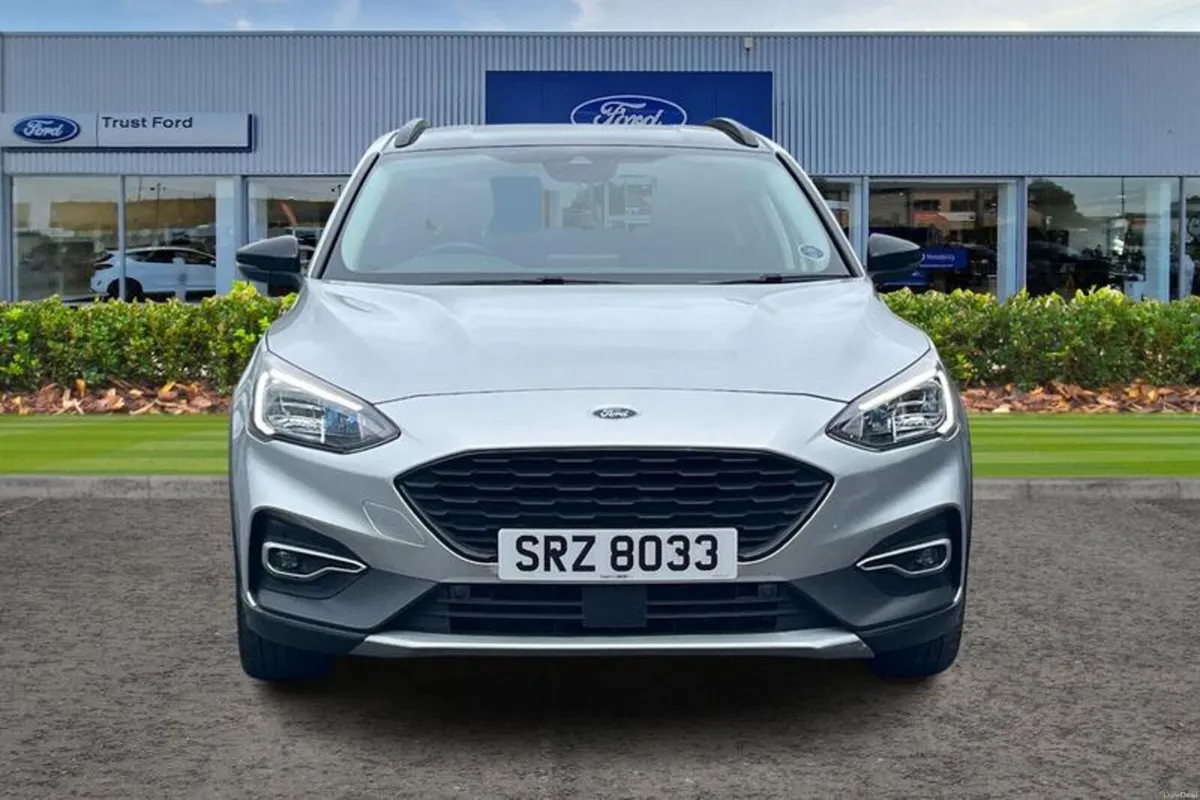 Ford Focus 1.0 EcoBoost 125 Active Edition Auto 5d - Image 6