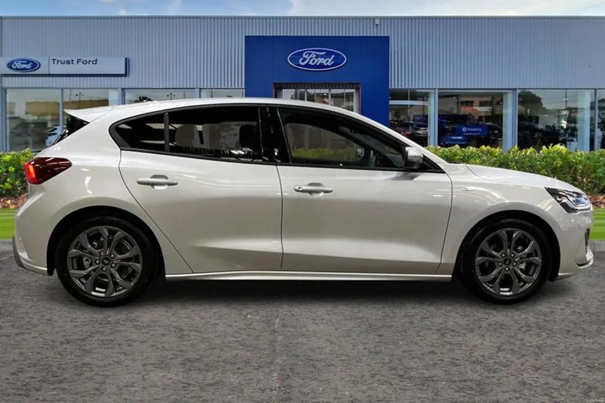 Ford Focus ST-Line - Image 3