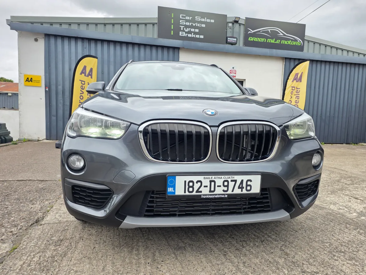 2018 BMW X1 * ONLY 42K KM * - Image 2