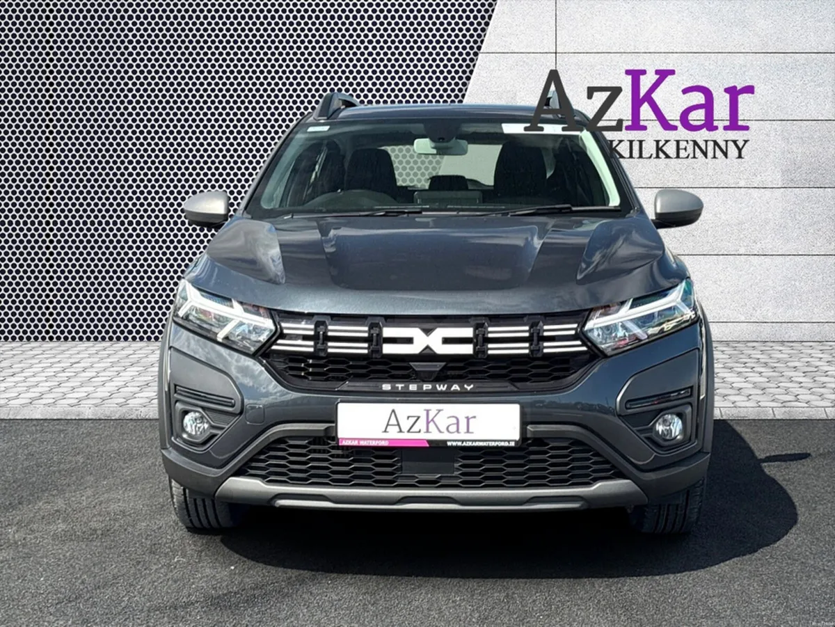 Dacia Sandero Stepway 2023 STEPWAY EXPRESSION TCE - Image 2