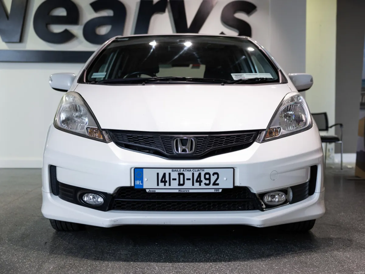 Honda Jazz 1.4 I VTEC SI 4DR - Image 2