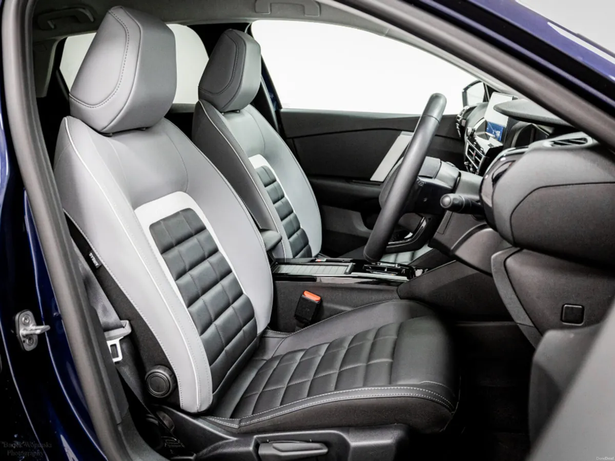 Citroen C4 ë-MAX 54kWh 155HP - Image 3