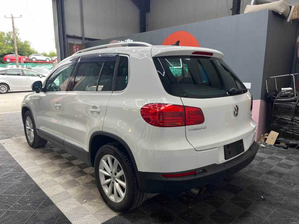 Volkswagen Tiguan 2016 VOLKSWAGEN TIGUAN LOUNGE 1. - Image 4