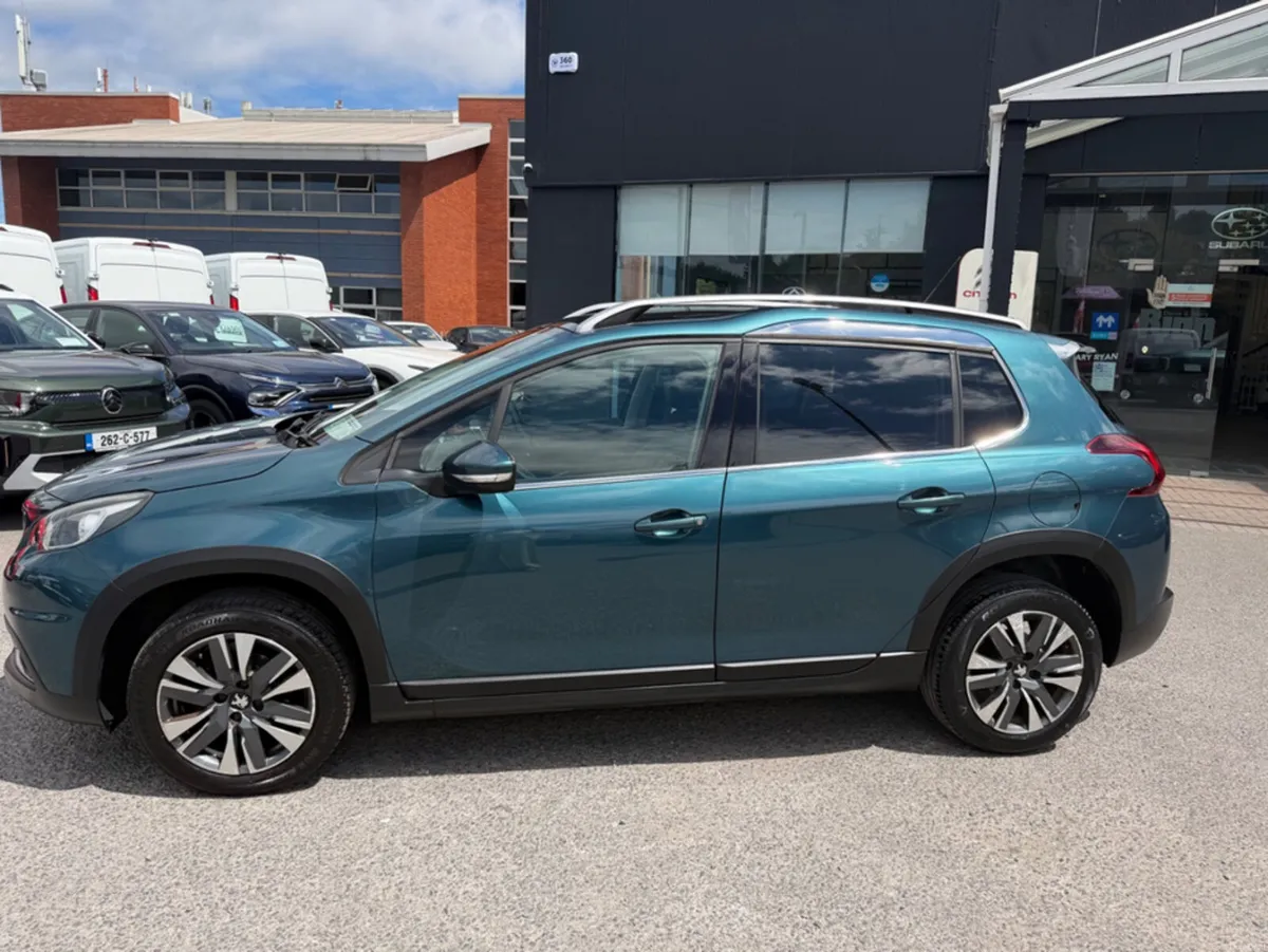 Peugeot 2008 ALLURE 1.2 PURETECH 82 6. 6.2 4DR - Image 4