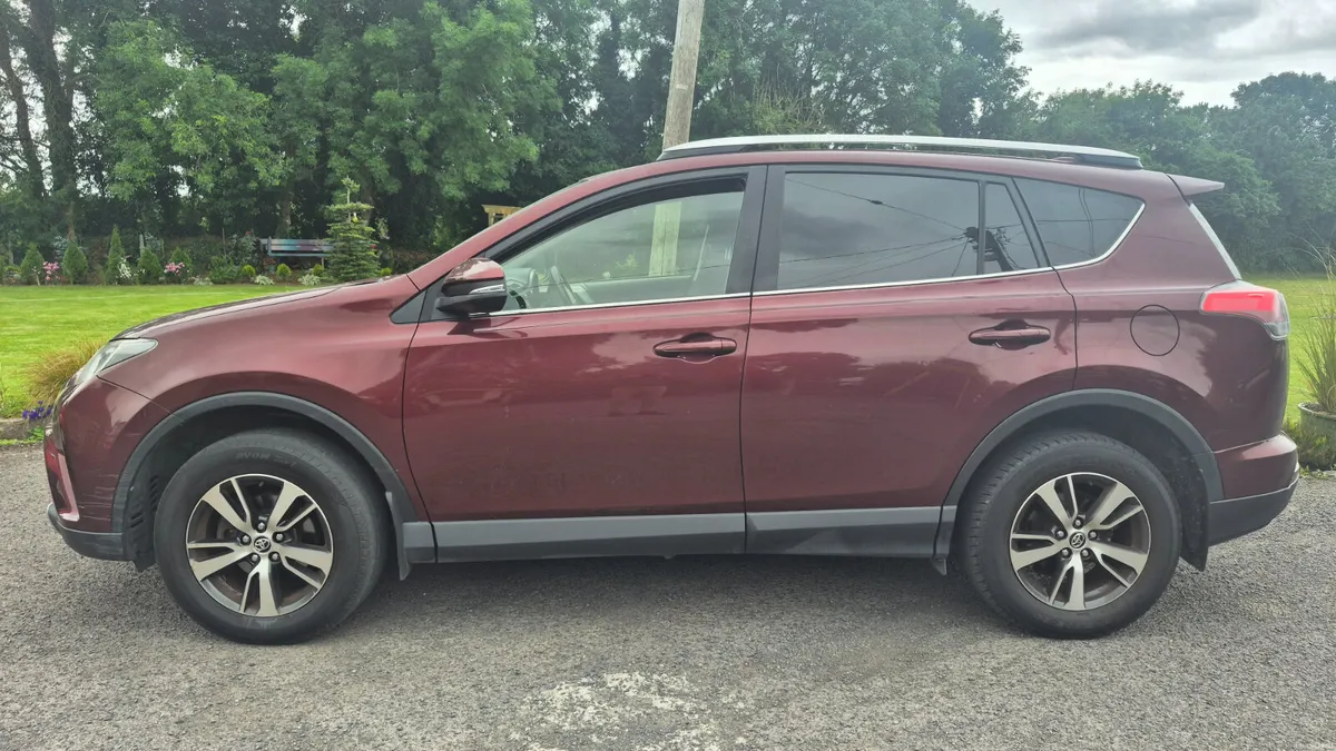 2016 Toyota RAV4 2.0 D4D - Image 2