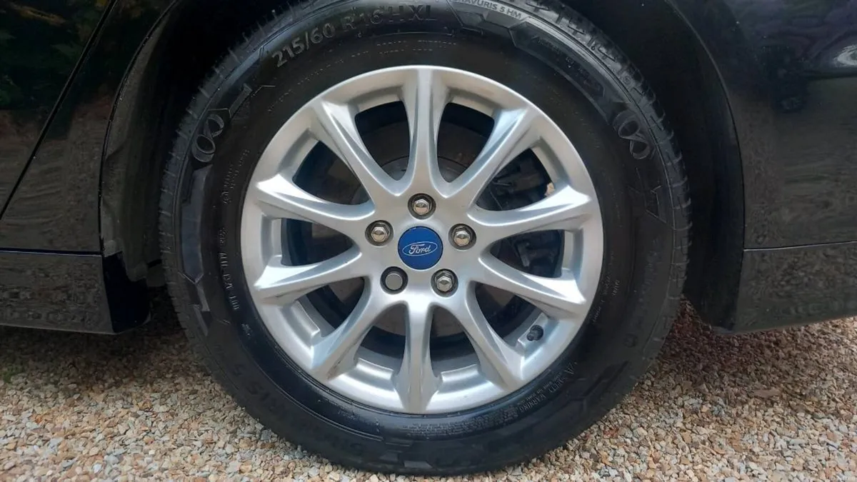 Ford Mondeo 1.5TDCI ZETEC - Image 5