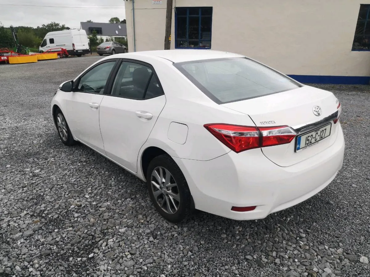 2015 Toyota Corolla 1.4D4D - Image 4