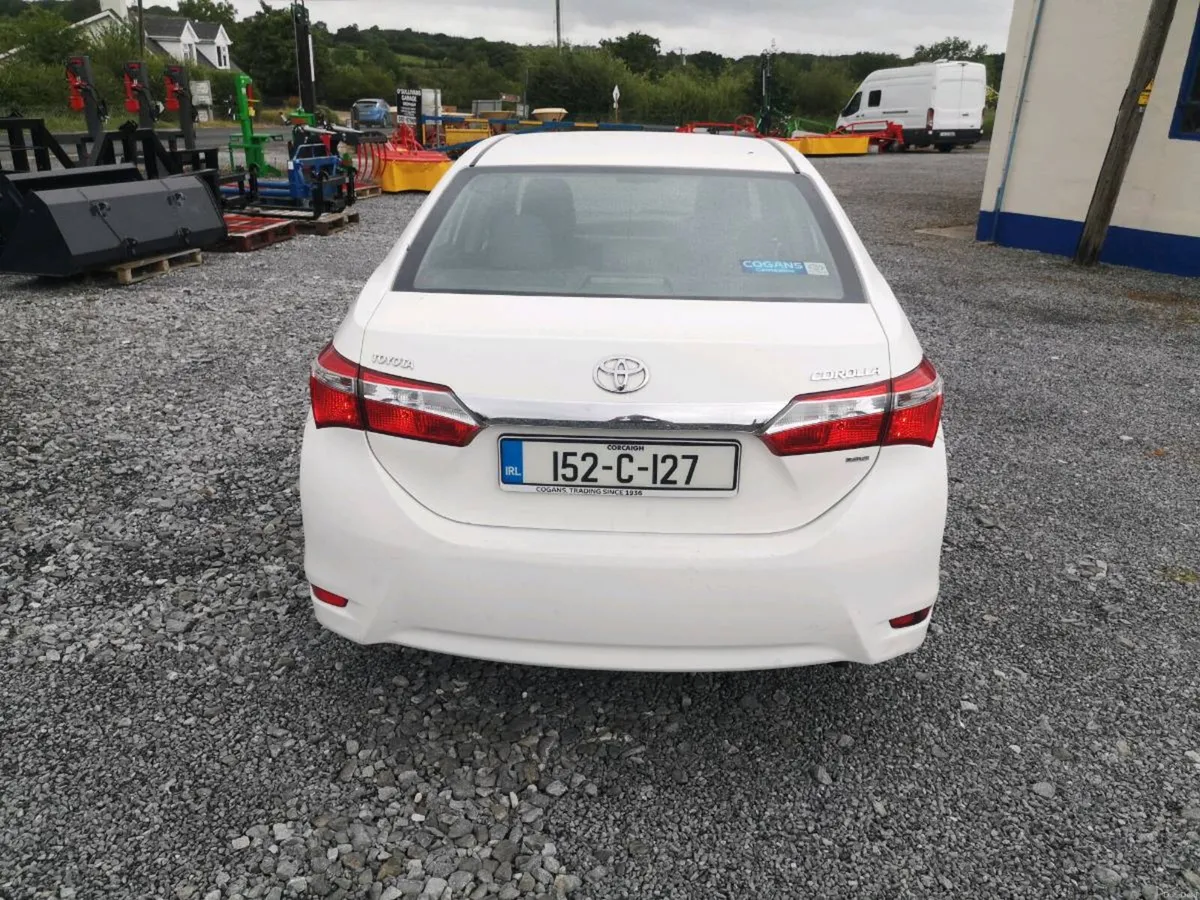 2015 Toyota Corolla 1.4D4D - Image 5