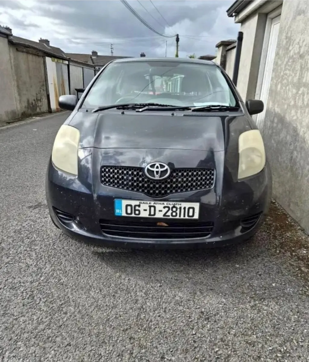 Toyota yaris 2006 - Image 1