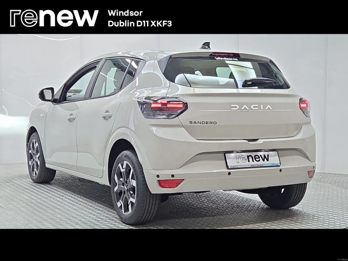 Dacia Sandero Journey TCe 100 E06X - Image 4