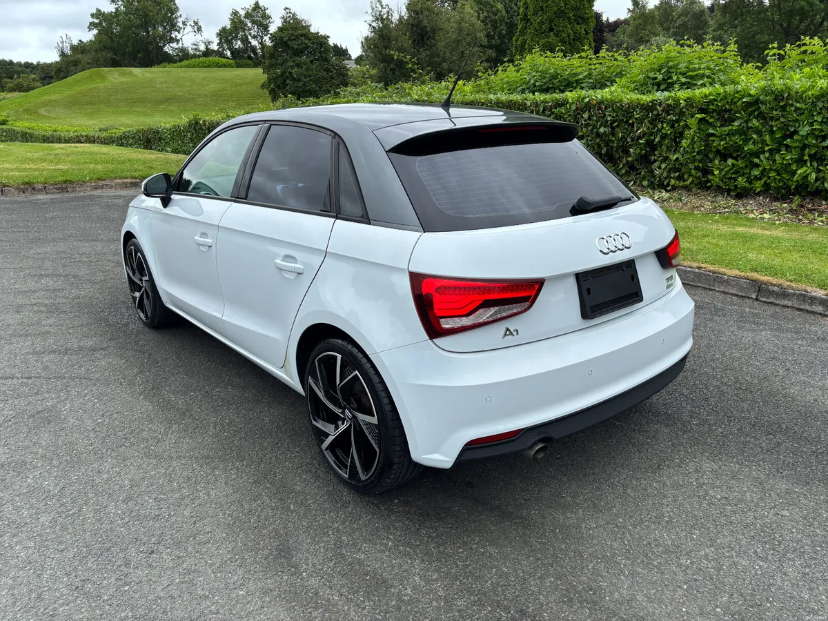 AUDI A1 1.0 TFSI AUTO 2017 - Image 6