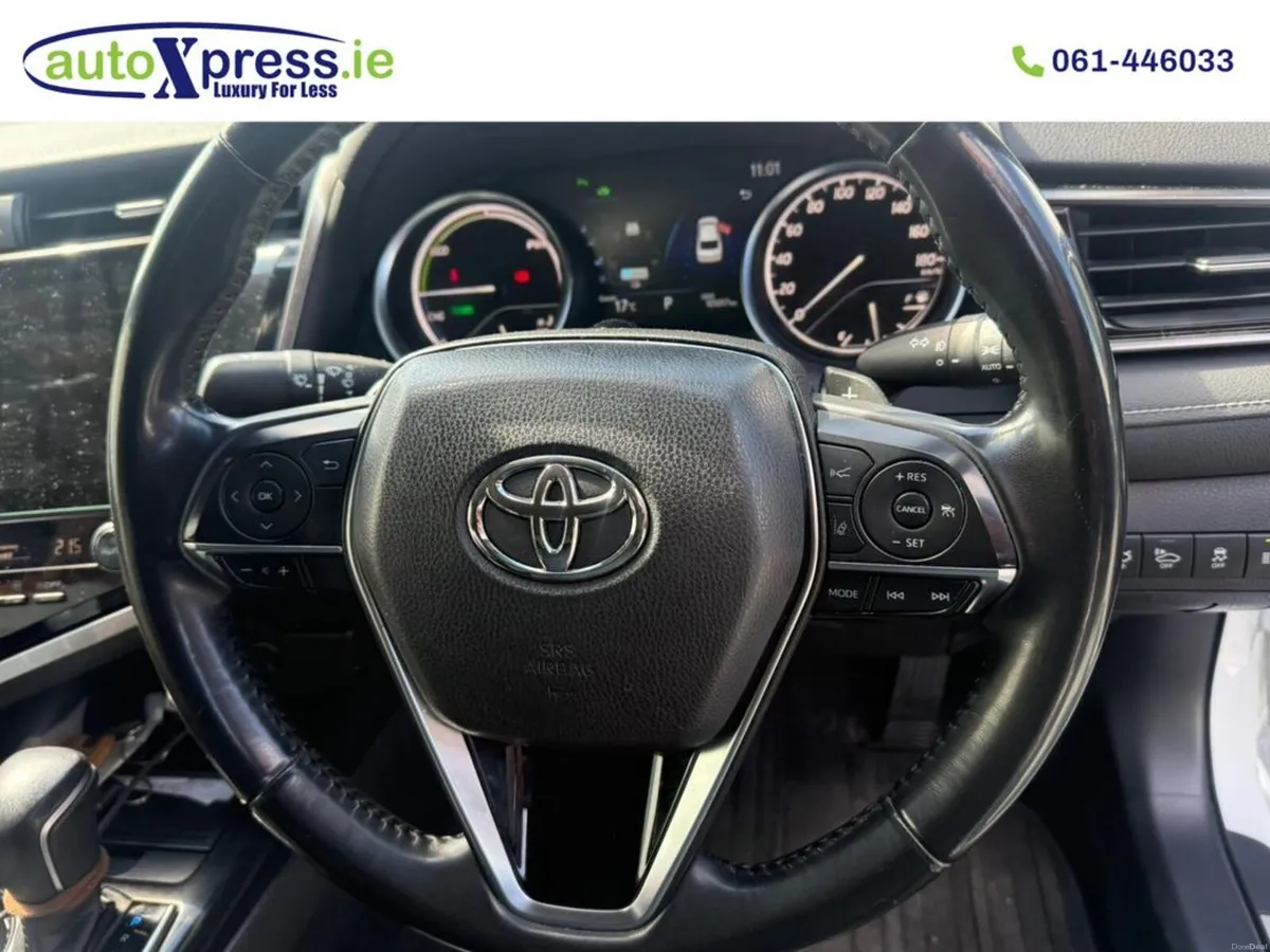 Toyota Camry Hybrid Petrol, Automatic - Image 2