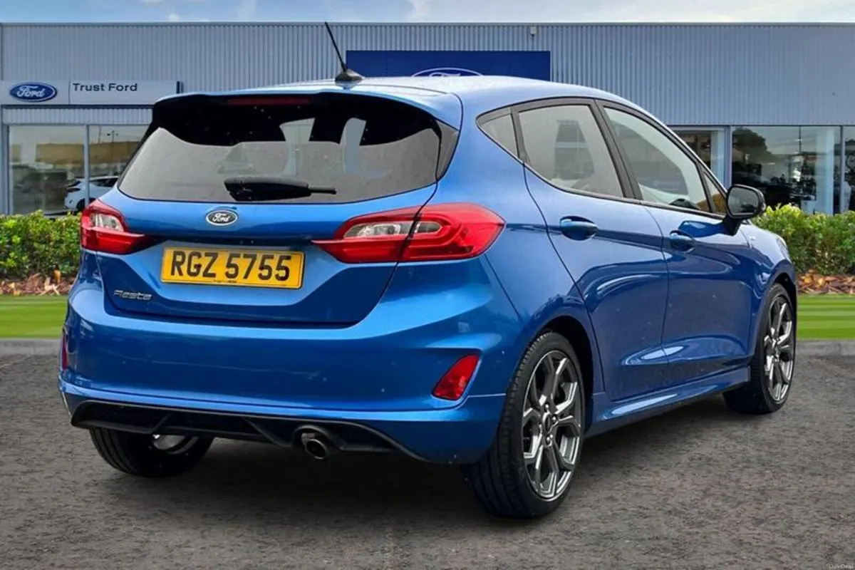 Ford Fiesta ST-Line Edition - Image 4