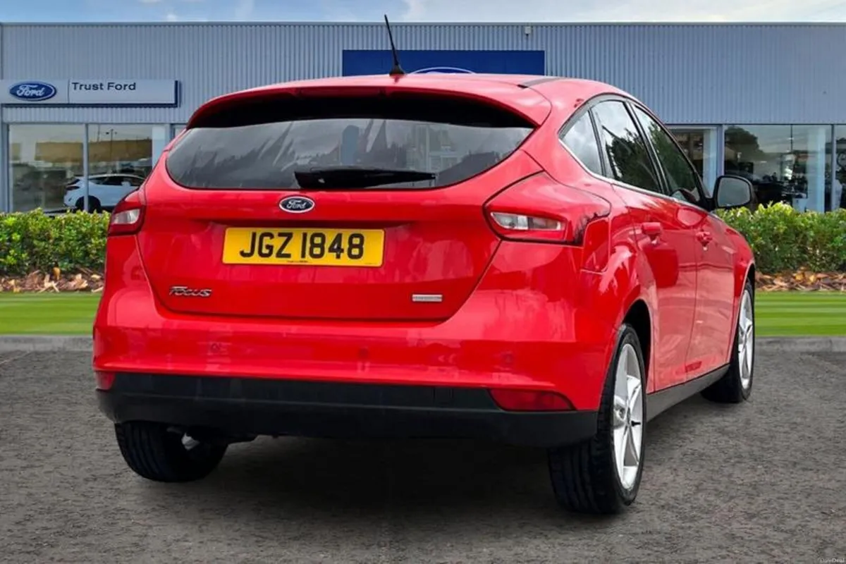 Ford Focus Zetec Edition - Image 4