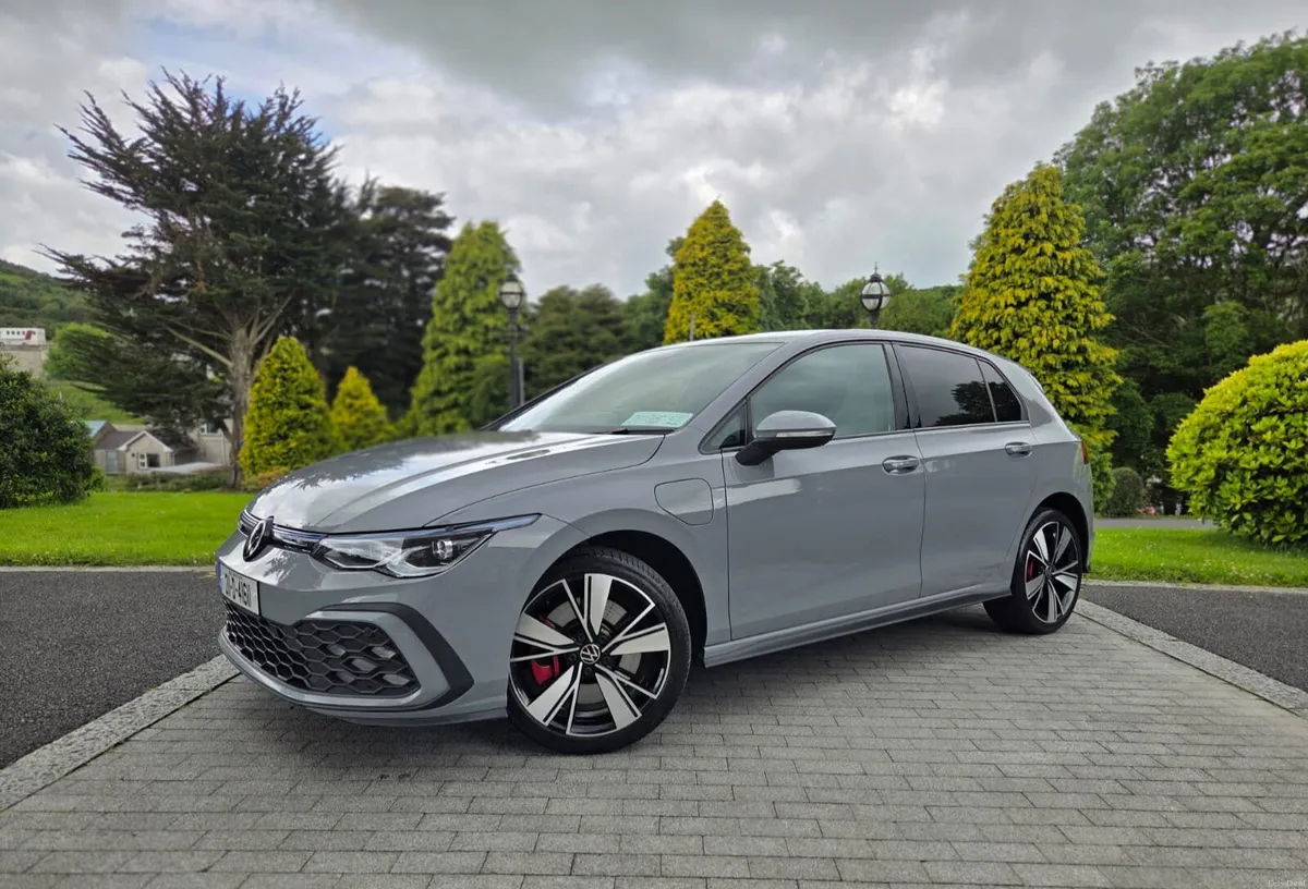 2021 Volkswagen Golf GTE 1.4 TSI 245 BHP Automatic - Image 1