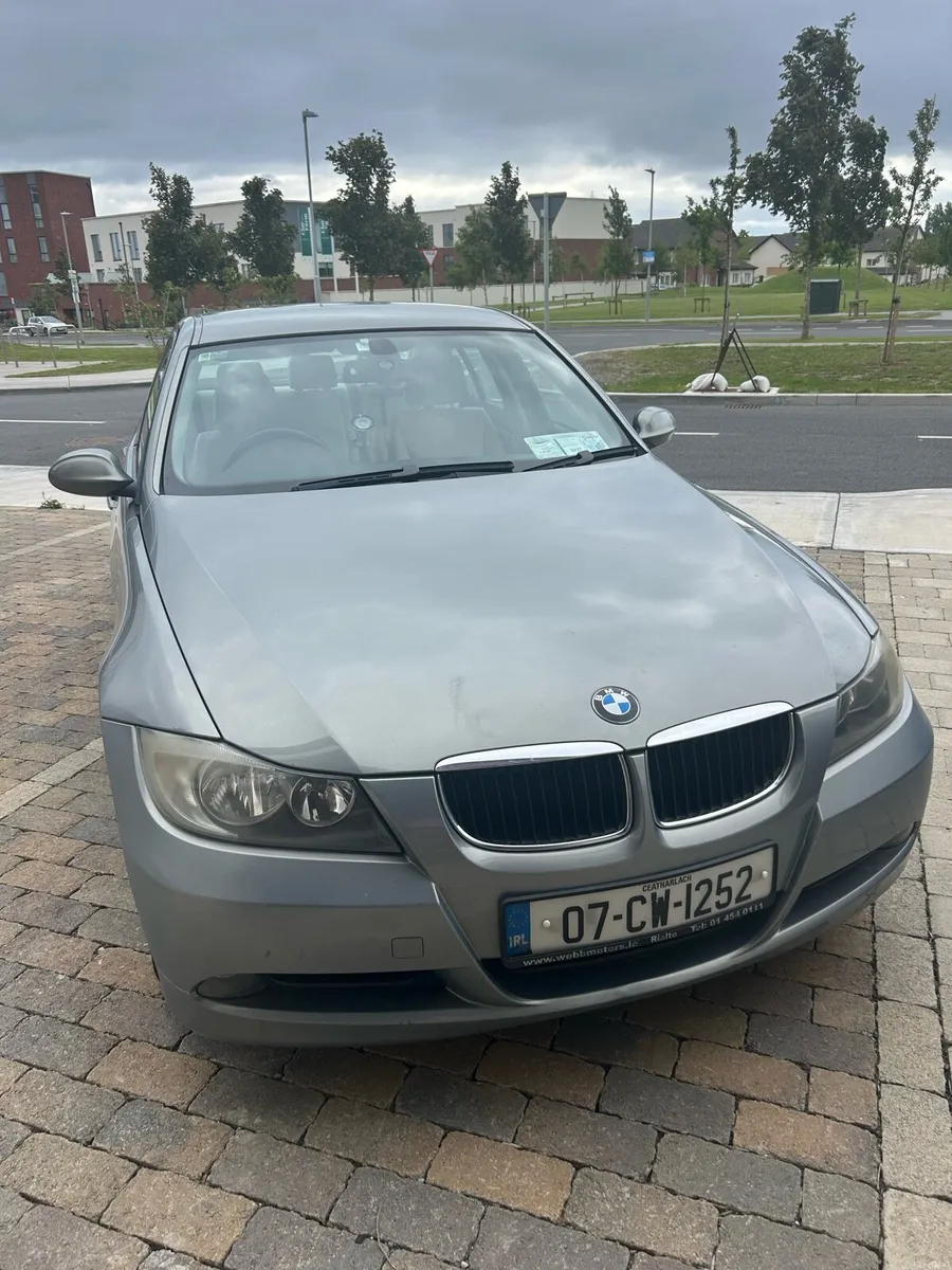 BMW 316i 2007 - Image 1