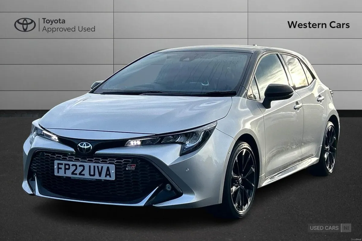 Toyota Corolla 2.0 VVT-h GR SPORT CVT Euro 6 (s/s) - Image 3
