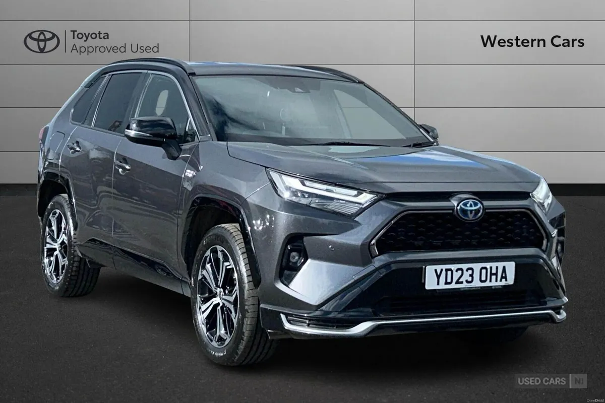 Toyota RAV4 2.5 VVT 18.1kWh Dynamic CVT 4WD Euro 6 - Image 1