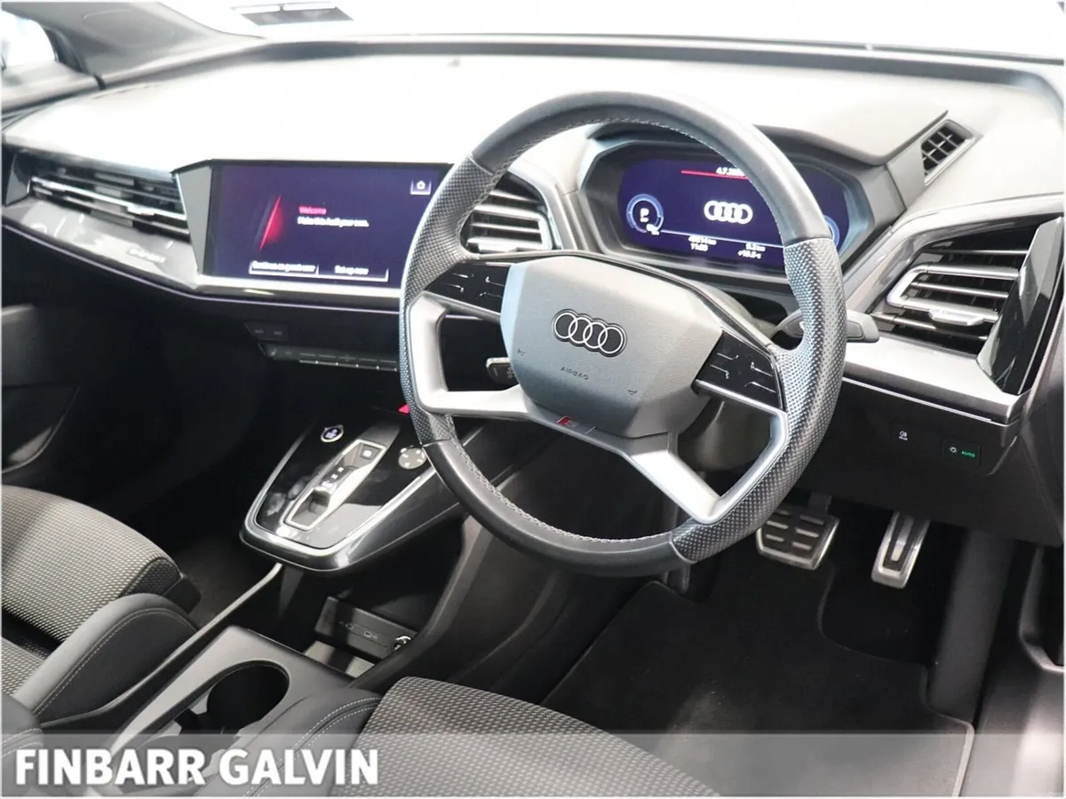 Audi Q4 e-tron 40 S-LINE - Image 5