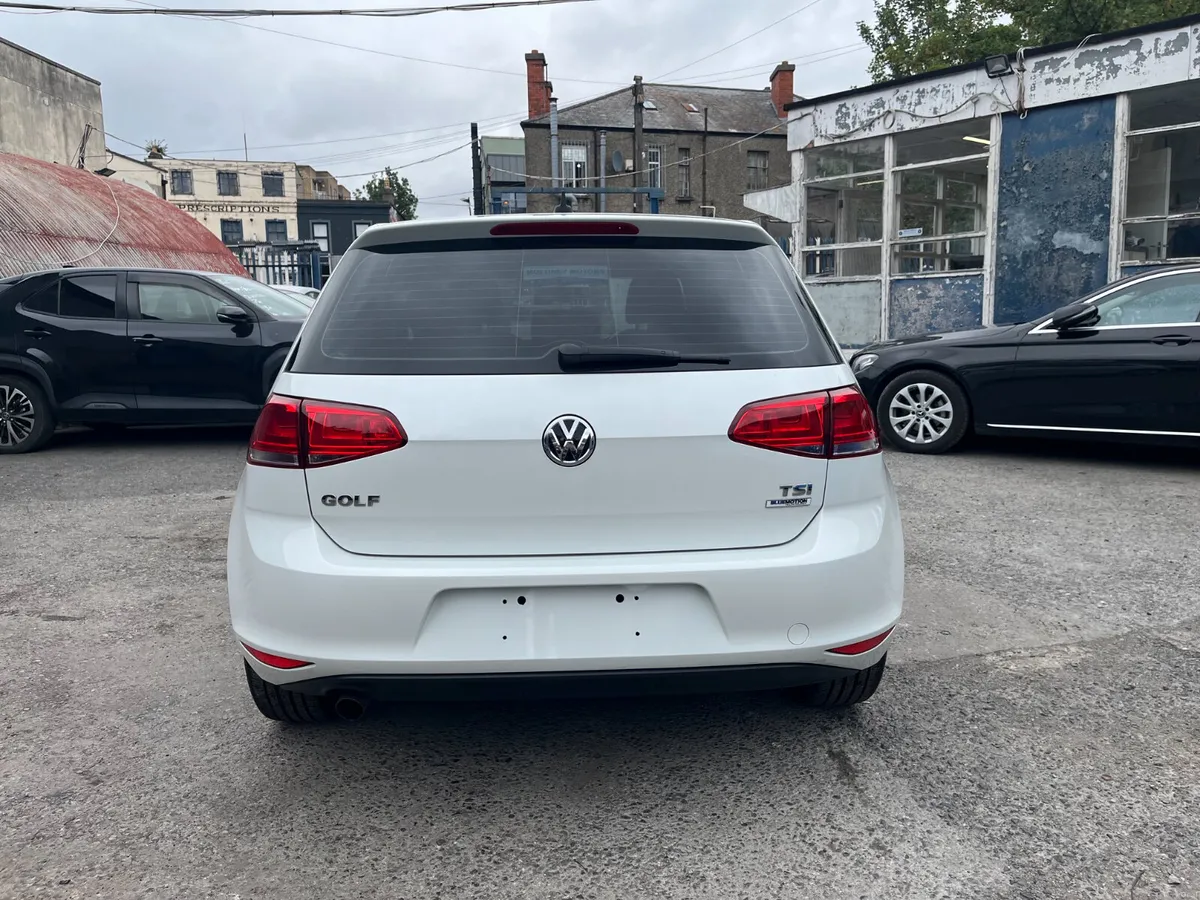 2015 VOLKSWAGEN GOLG COMFORTLINE PREMINUM AUTO - Image 4