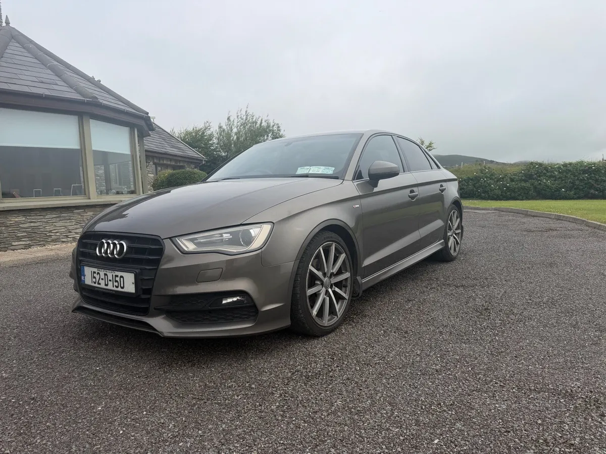Audi A3Saloon S line - Image 2