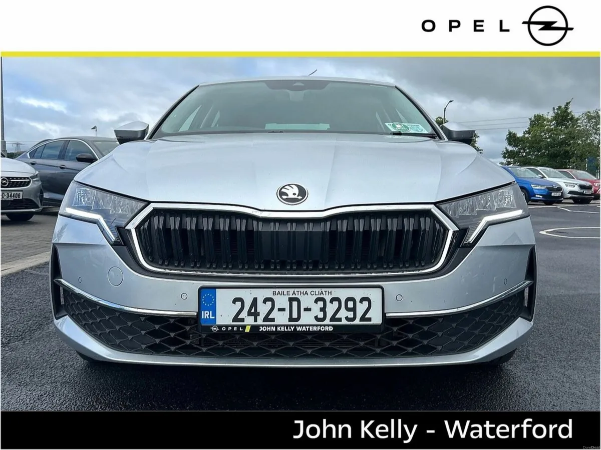 Skoda Octavia Selection 1.5TSI 115HP - Image 2