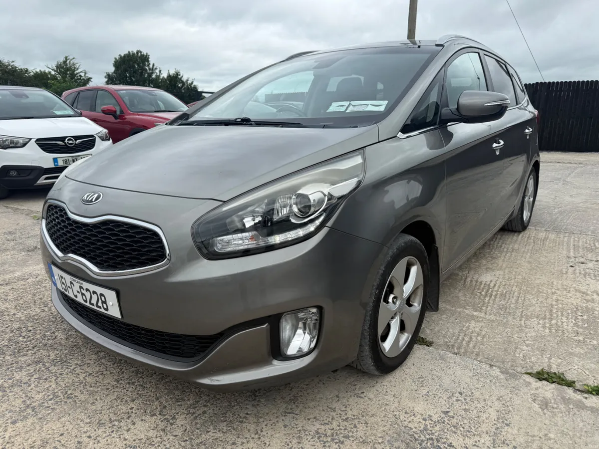 2017 Kia Carens 1.7 Diesel 7 Seater - Image 1