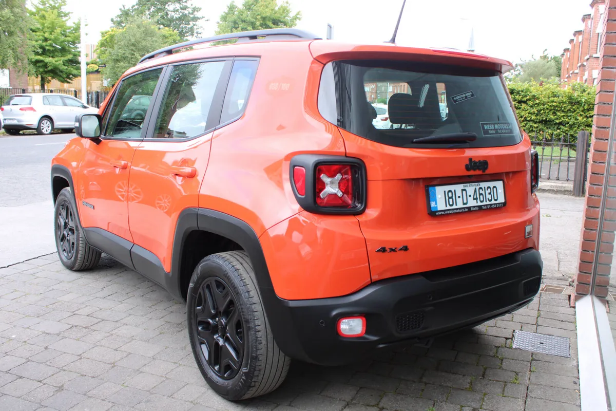 RENEGADE - 2.0L AUTOMATIC - 4X4 - TOUGH MUDDER - Image 4