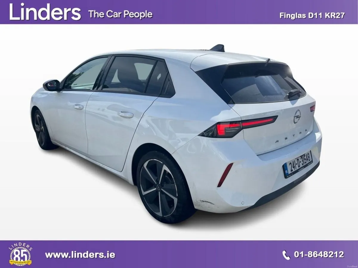 Opel Astra Elegance 1.2 Turbo 110PS Petrol 6 Speed - Image 4