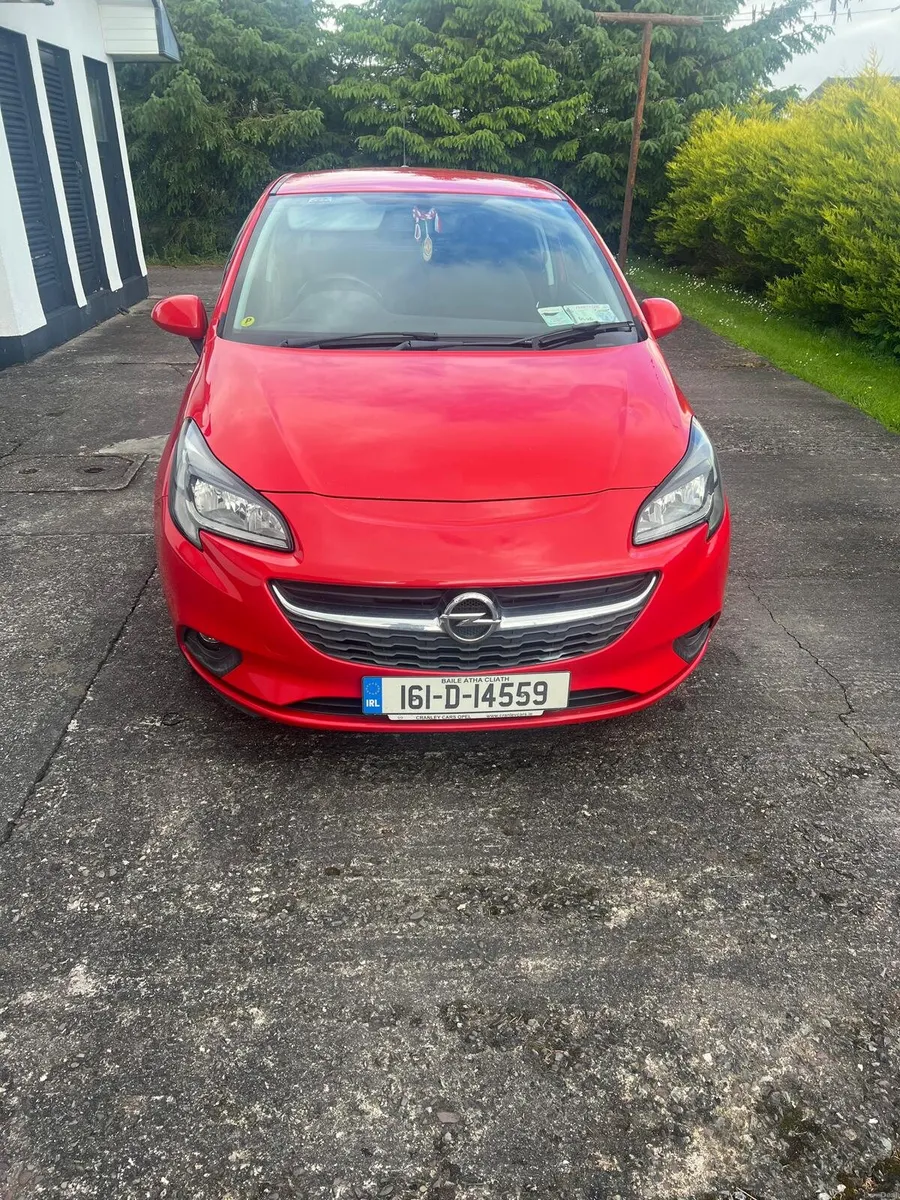 Opel corsa 1.4 - Image 1