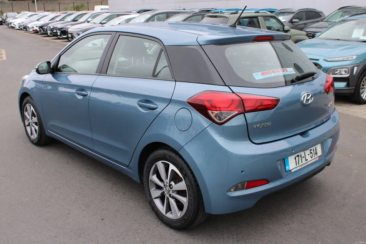 Hyundai i20 2017 - Image 3