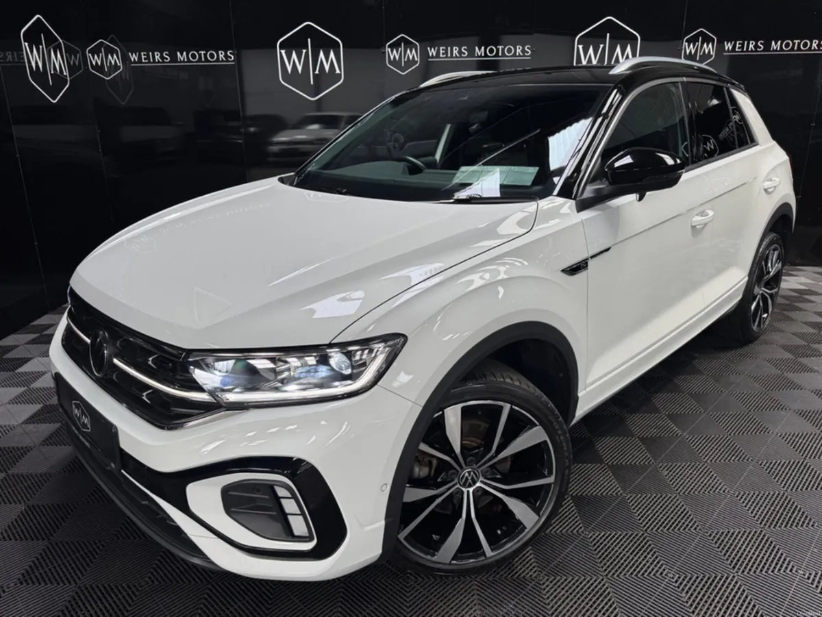 Volkswagen T-Roc R-LINE//AUTOMATIC//ONLY55,055KM - Image 1