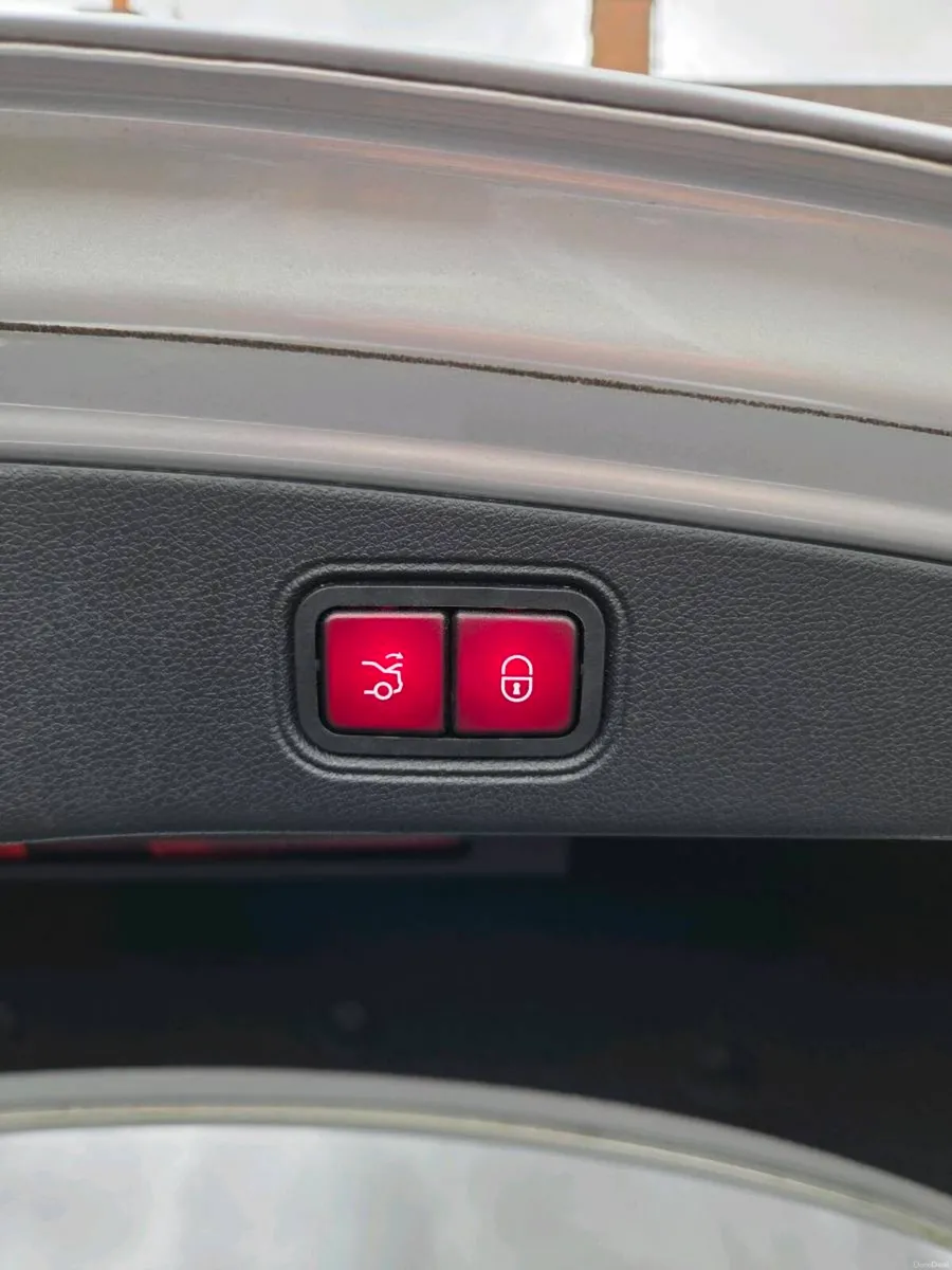 Mercedes e220 cupe swap - Image 6