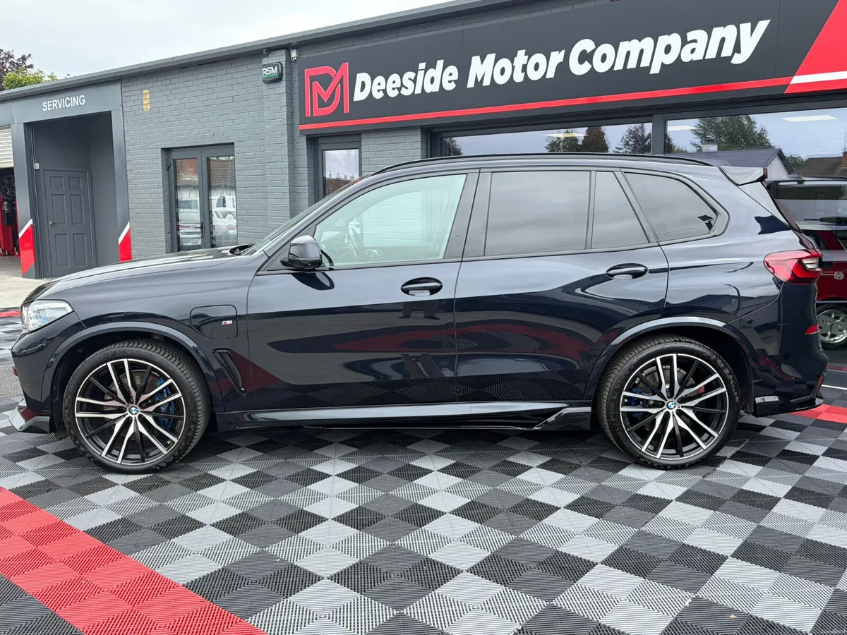 2021 (211) BMW X5 xDrive45e M Sport *Huge Spec* - Image 2