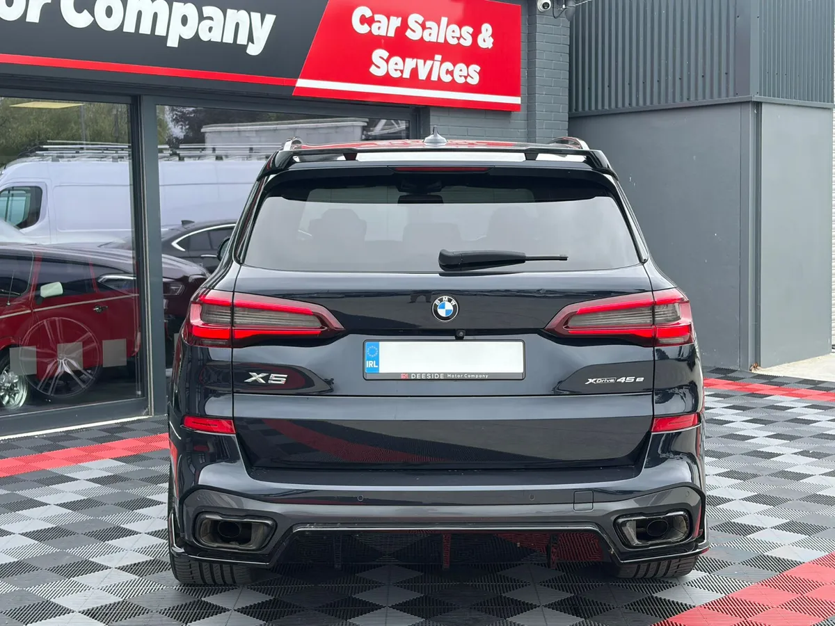 2021 (211) BMW X5 xDrive45e M Sport *Huge Spec* - Image 4