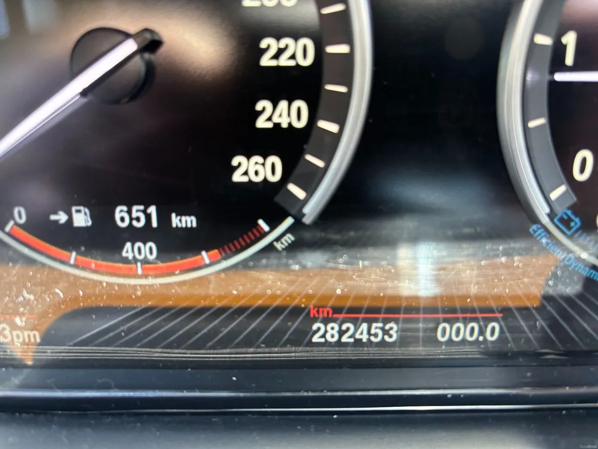 BMW 5-Series 2016 - Image 1
